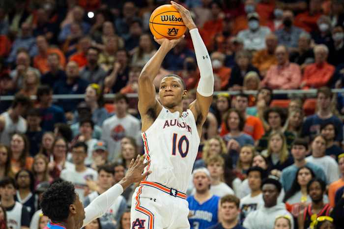 Auburn Tigers forward Jabari Smith (10) takes a jump shot as Auburn Tigers take on Mississippi Rebels at Auburn Arena in Auburn, Ala., on Wednesday, Feb. 23, 2022.